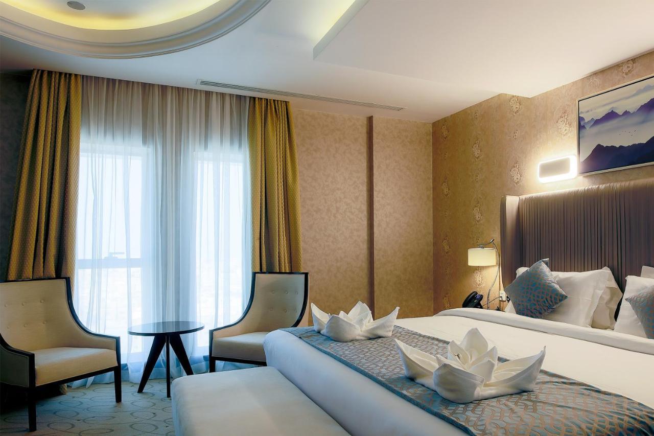Hotel The Proud 4*